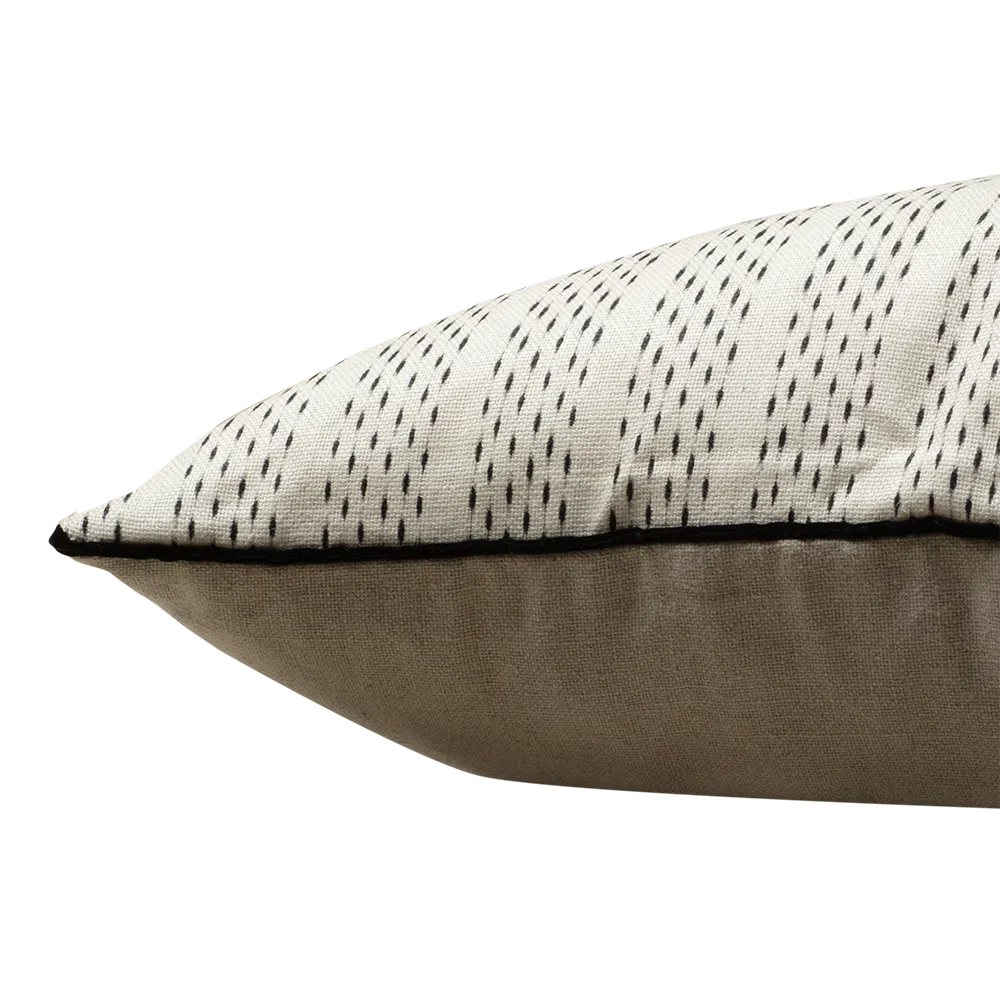 LATERAL IKAT STRIPE Noir 55X55 Y 43 X43 F9A0102 1.png