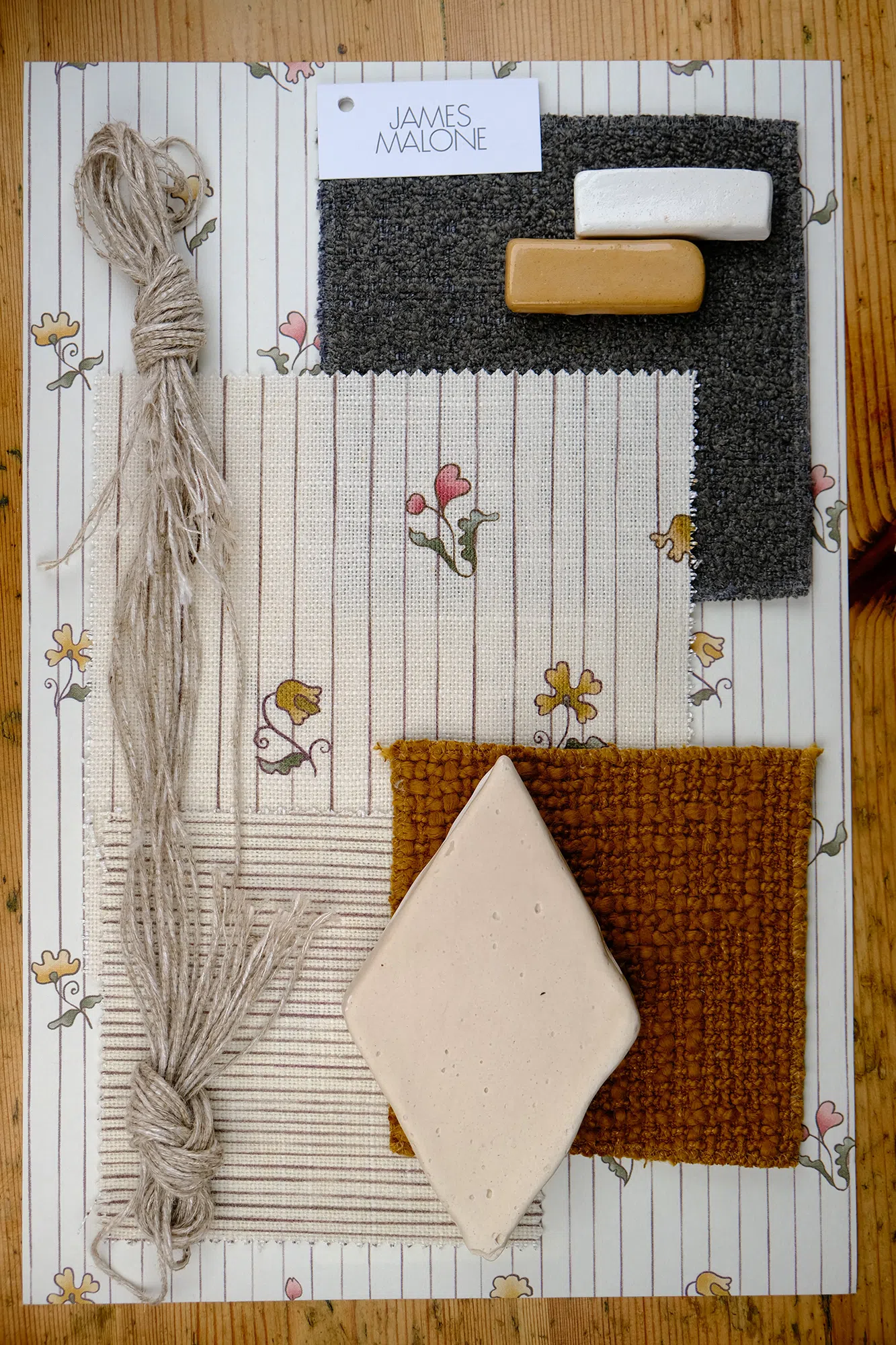 antiqueflower4.png